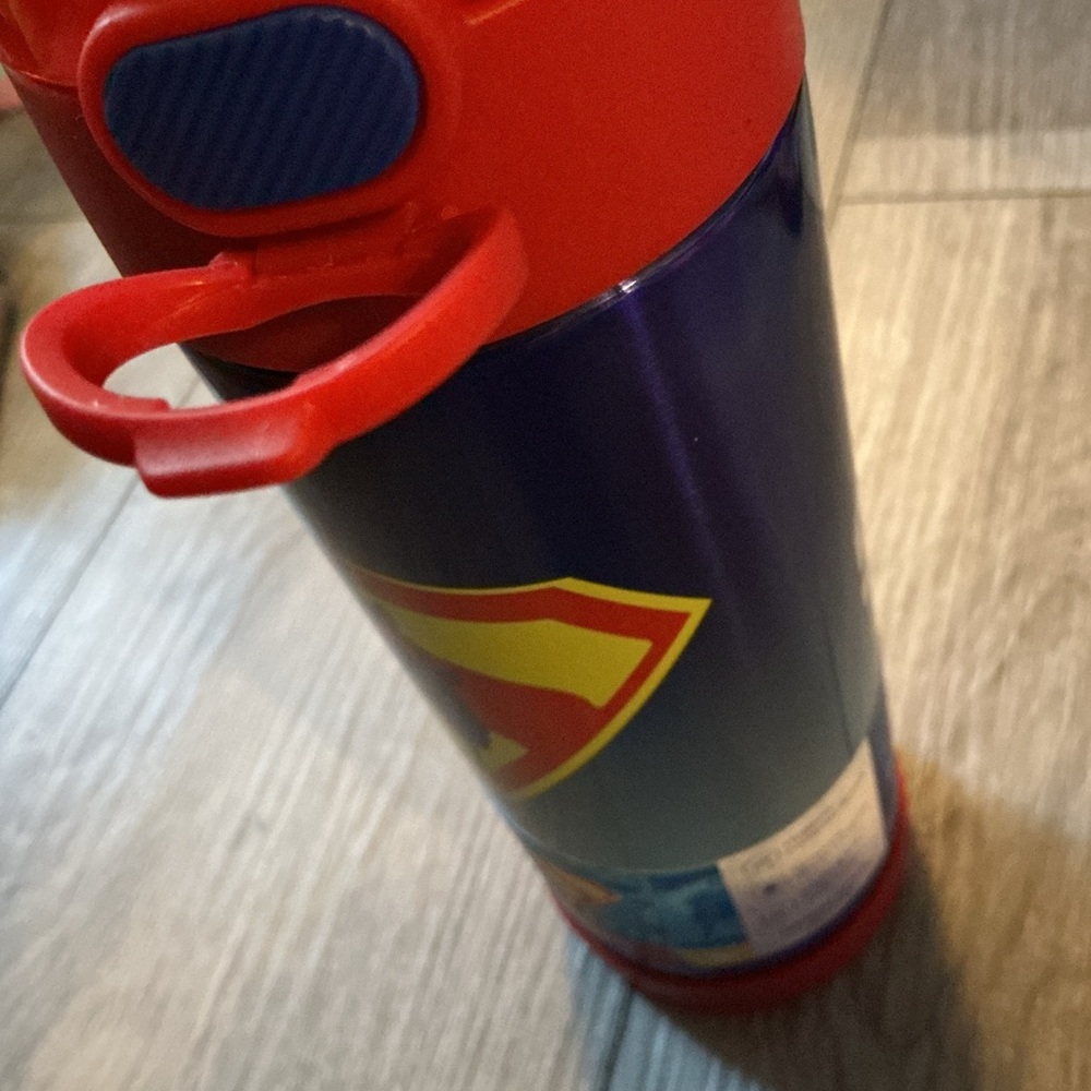 💰Make an offer, bundle and save💰 NWT Thermos Superman Water, Food Jar Set - Picture 5 of 5